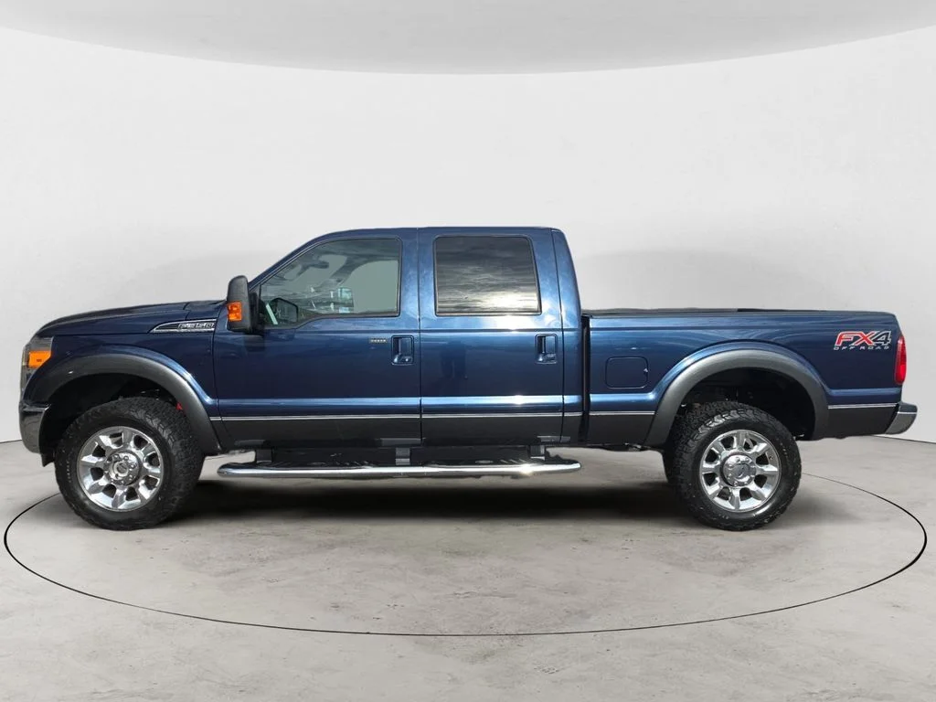 Used 2016 Blue Ford Lariat image 8