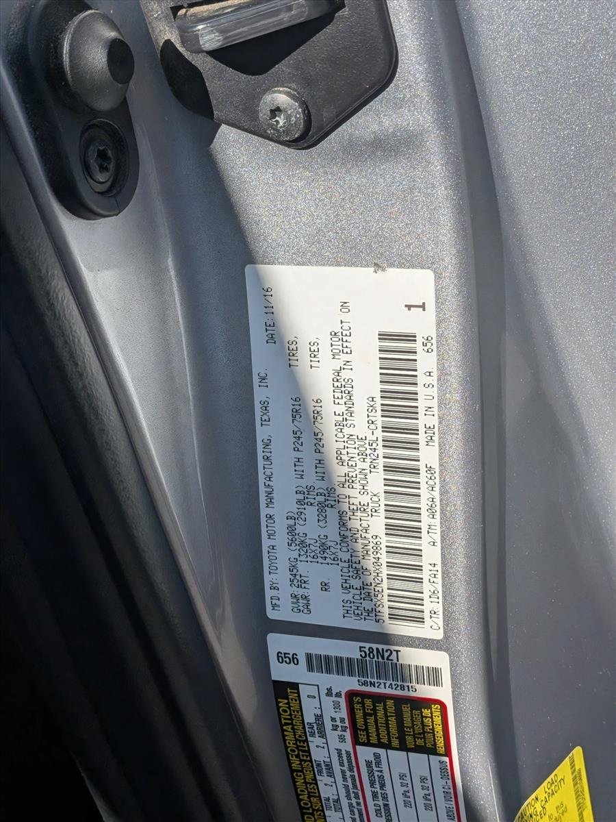 Used 2017 Silver Sky Metallic Toyota SR image 24