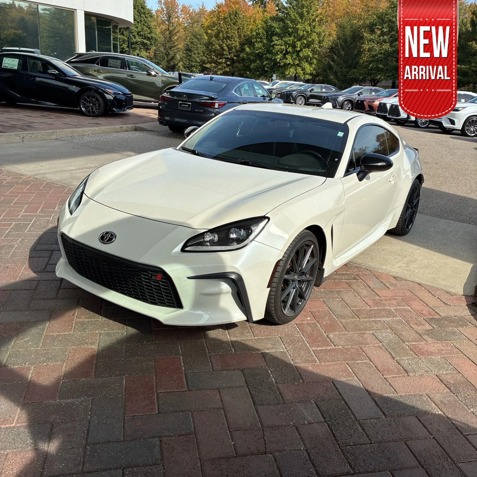 Used 2022 Halo Toyota Premium image 1