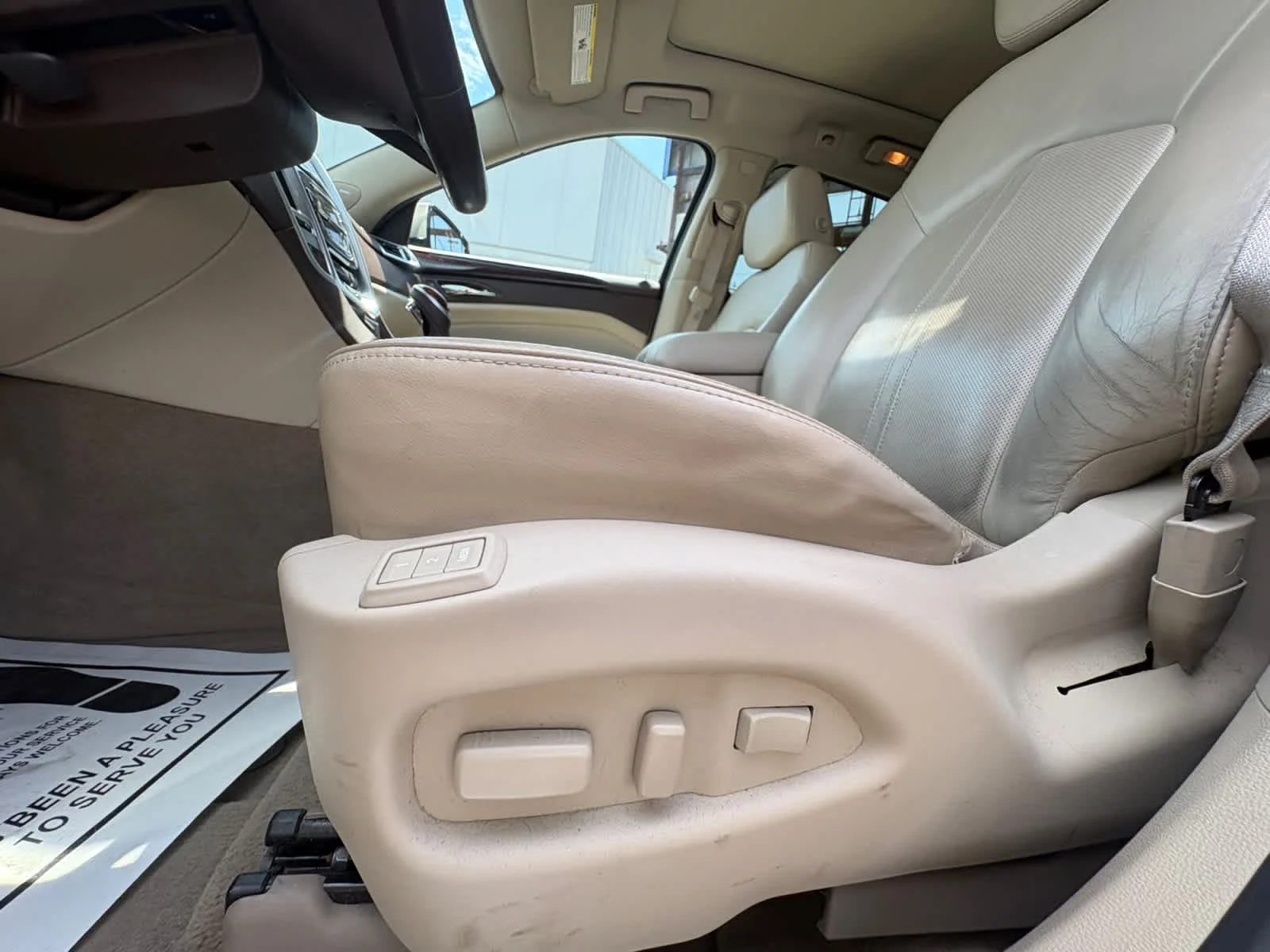 Used 2015 Silver Coast Metallic Cadillac Luxury Collection image 31