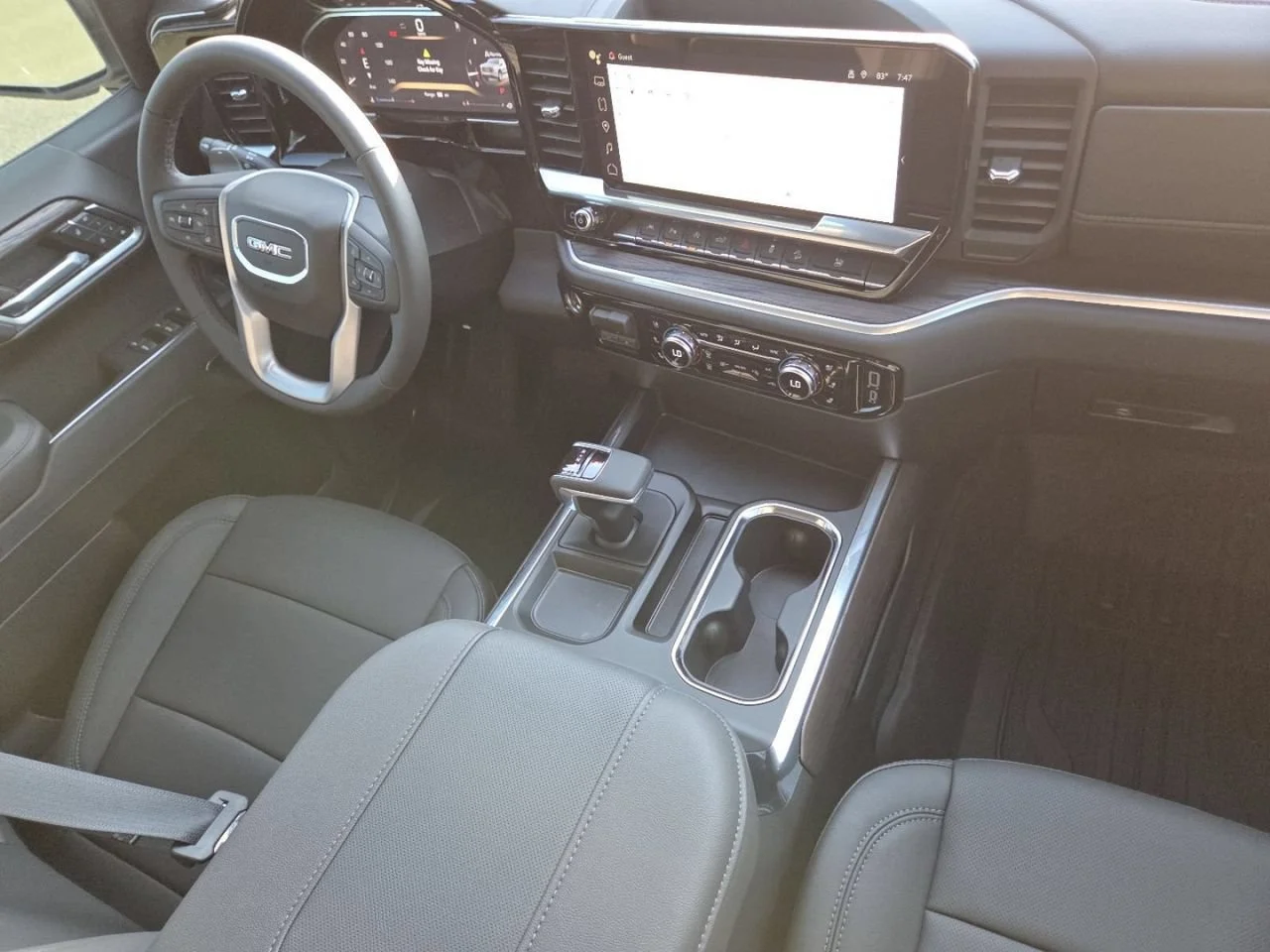 New 2026 Glacier White Tricoat GMC SLT image 27