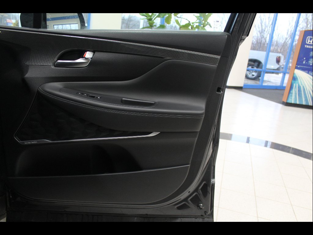 2022 Hyundai Santa Fe Limited - Photo 19