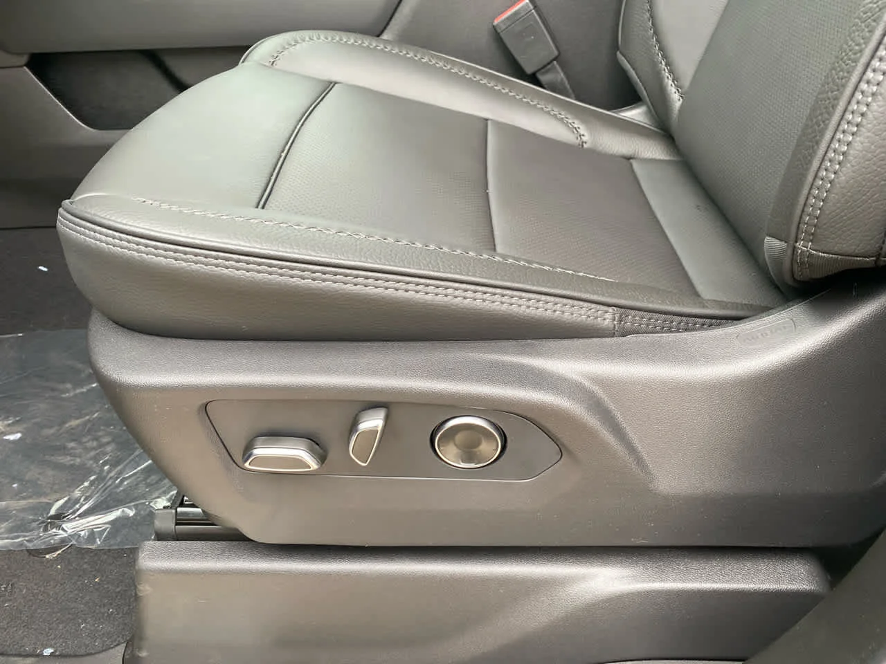 2026 GMC Sierra 2500HD Denali - Photo 15