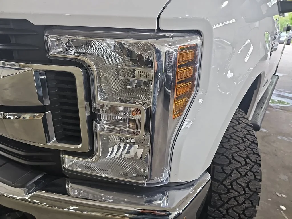 Used 2018 White Ford XLT image 35