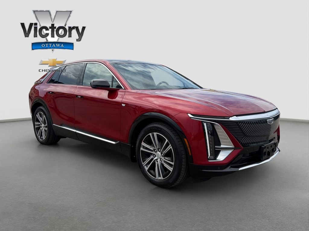 Used 2024 Red Cadillac Luxury image 8