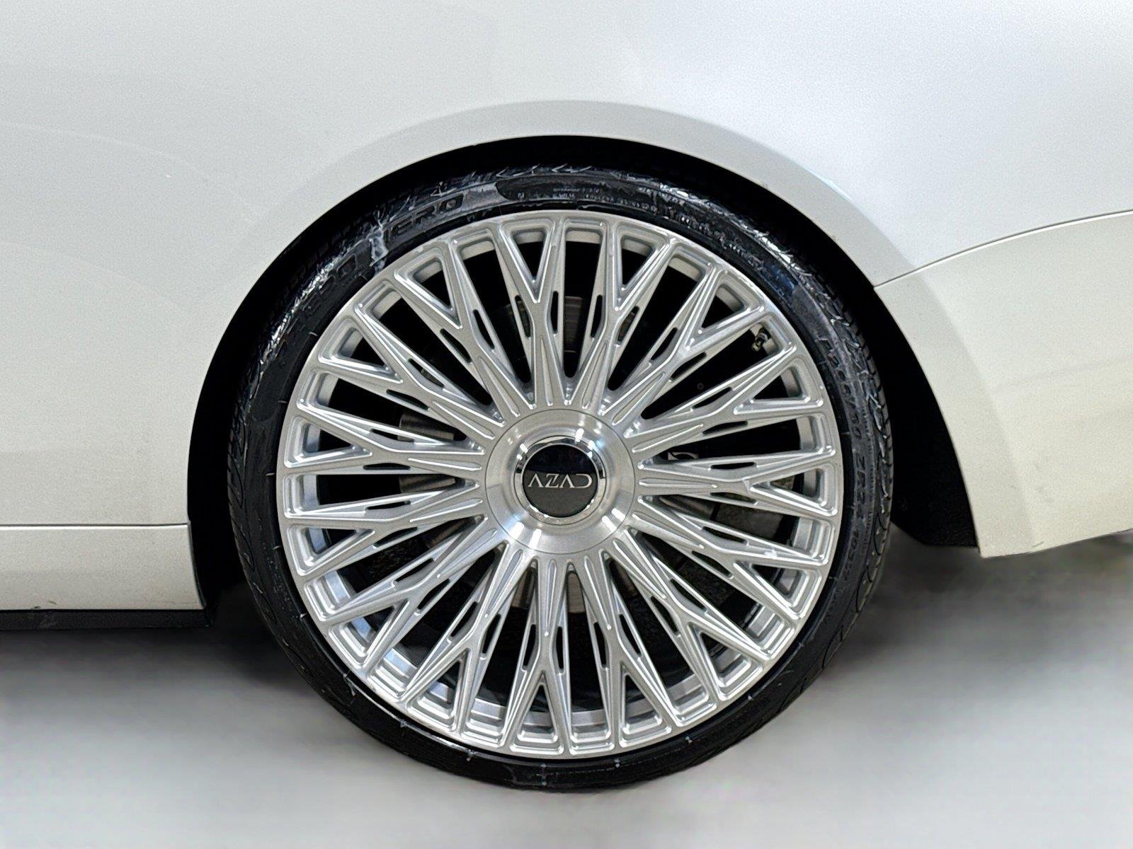 Used 2016 English White Rolls-Royce  image 38