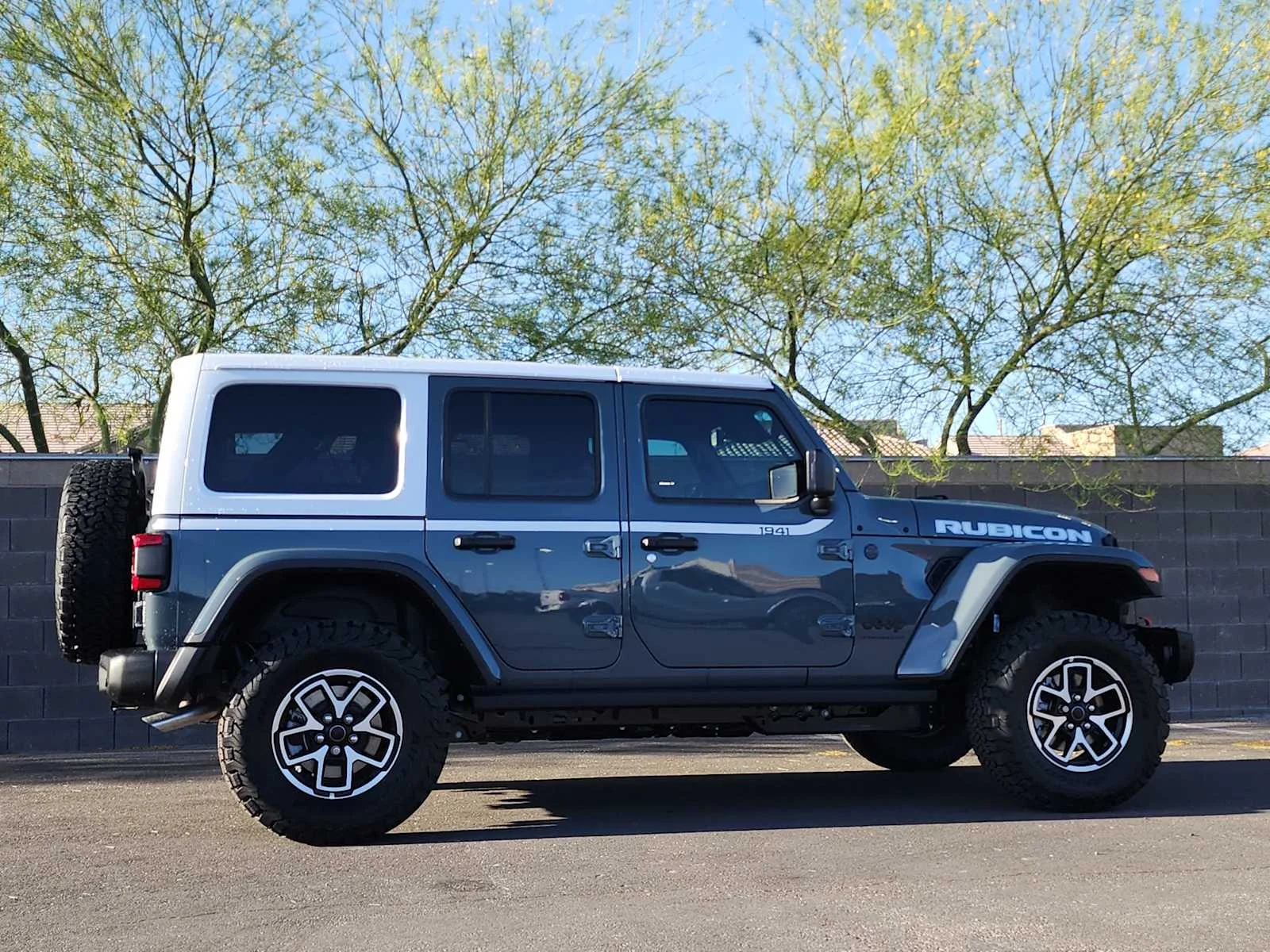 New 2026 Anvil Clearcoat Jeep Rubicon image 2