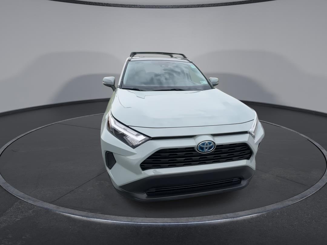 Used 2022 Lunar Rock Toyota XLE image 3
