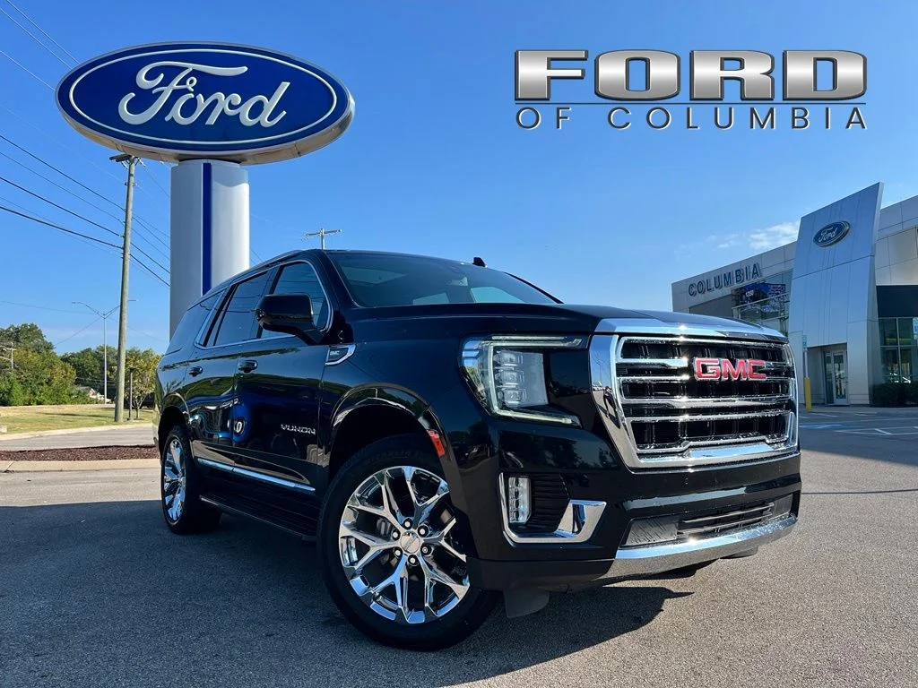 Used 2022 Black GMC SLT image 1