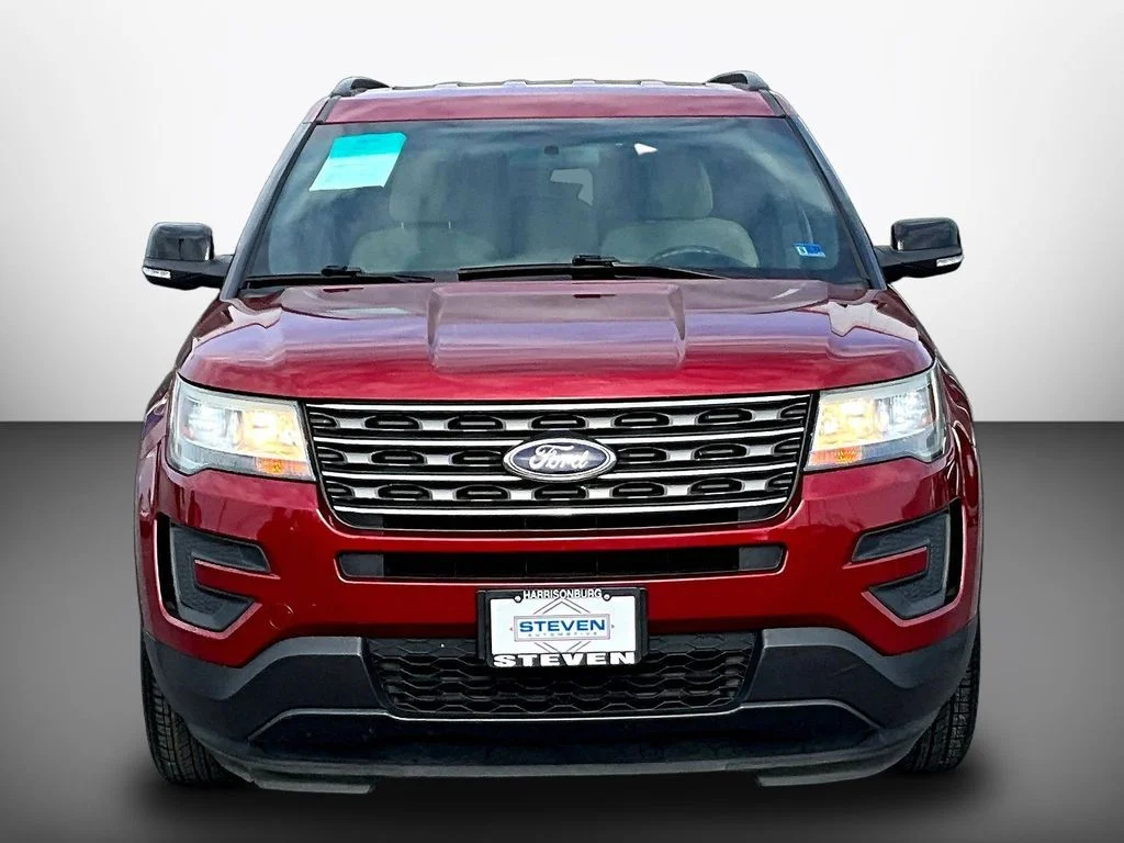 Used 2016 Red Ford Base image 2