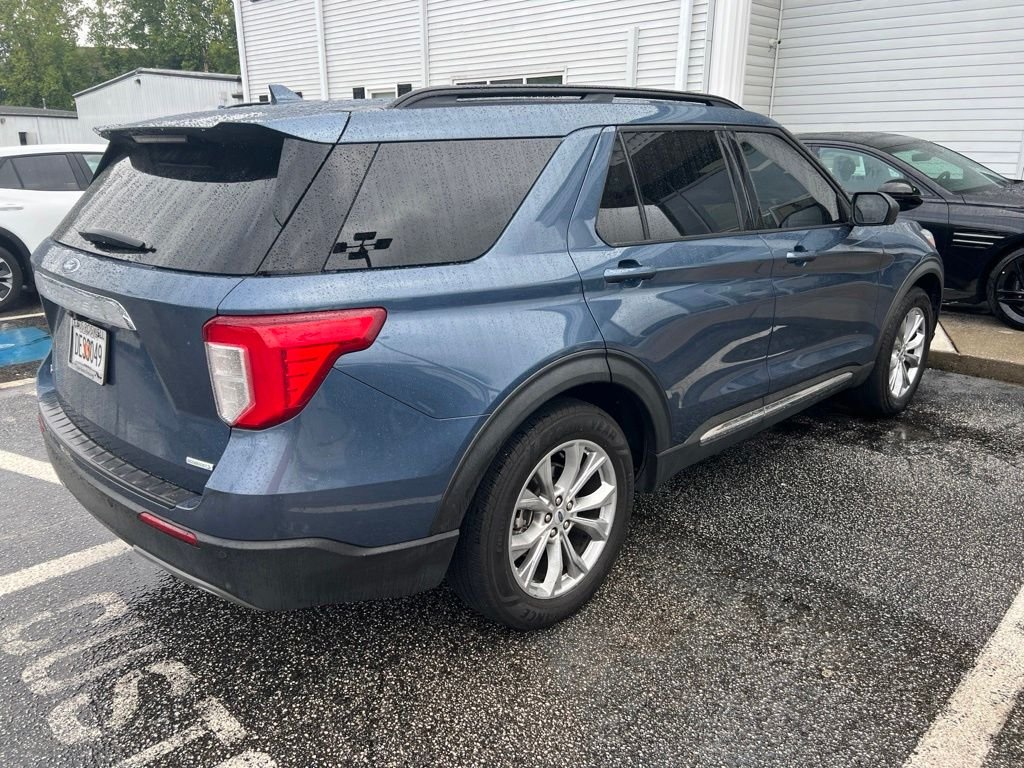 Used 2020 Blue Ford XLT image 5
