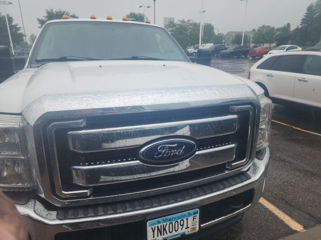 Used 2015 White Ford XLT image 2