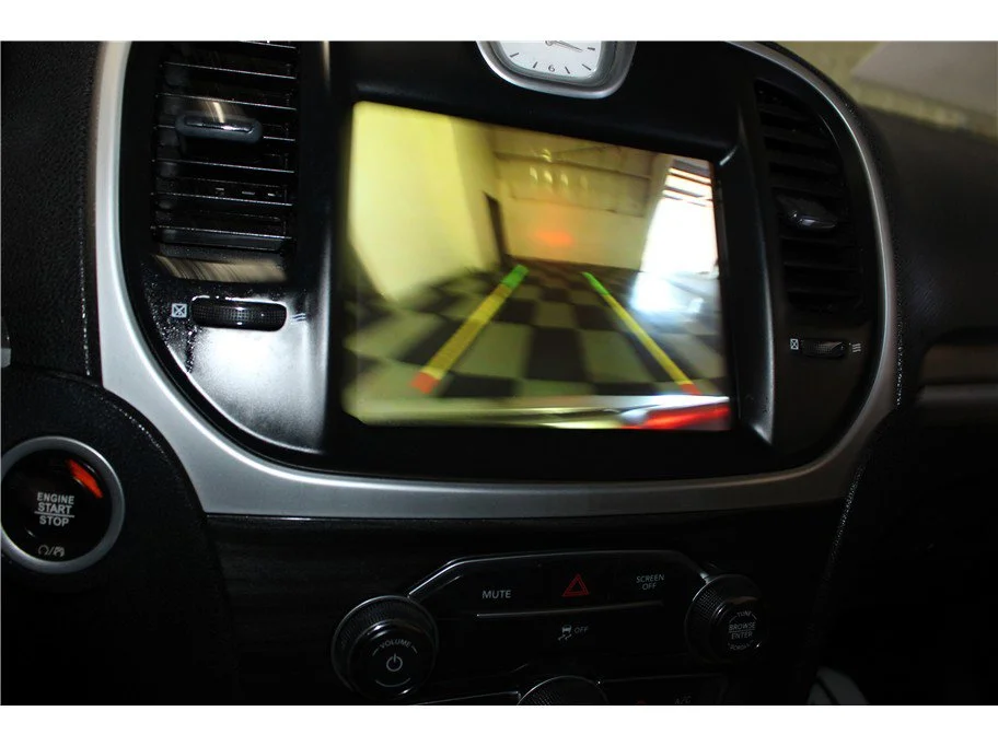 Used 2019 Granite Crystal Metallic Clearcoat Chrysler Touring image 31
