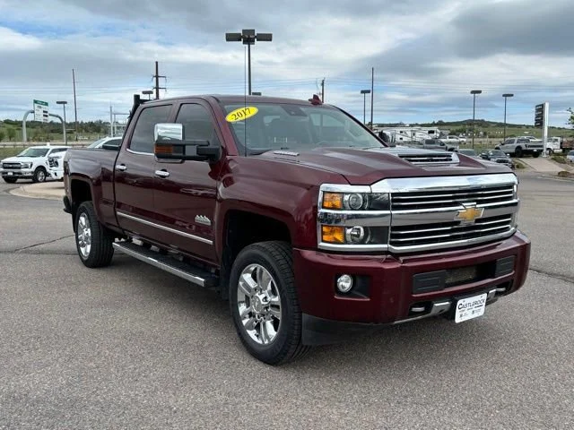 Used 2017 BUTTE RED METALLIC Chevrolet High Country image 9