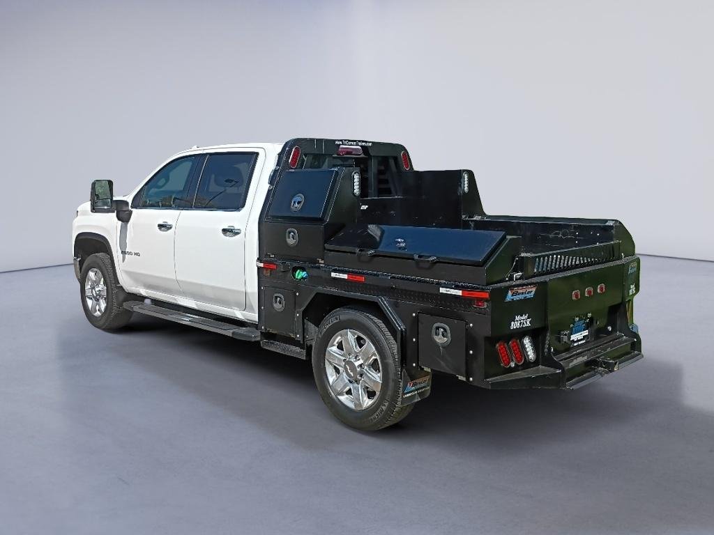 Used 2021 Summit White Chevrolet LTZ image 3