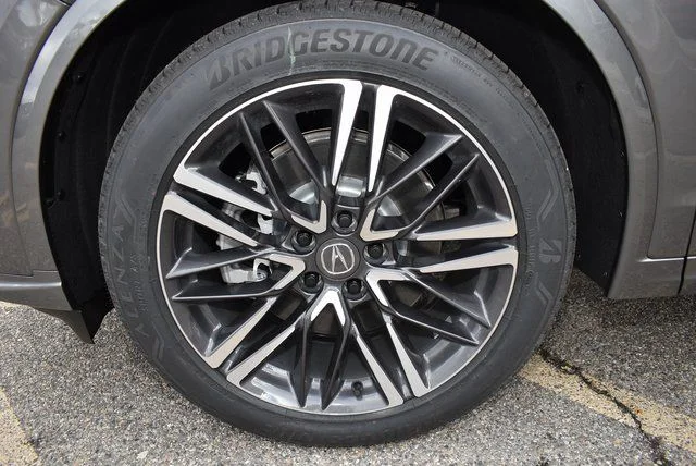 New 2026 Liquid Carbon Metallic Acura Advance Package image 9