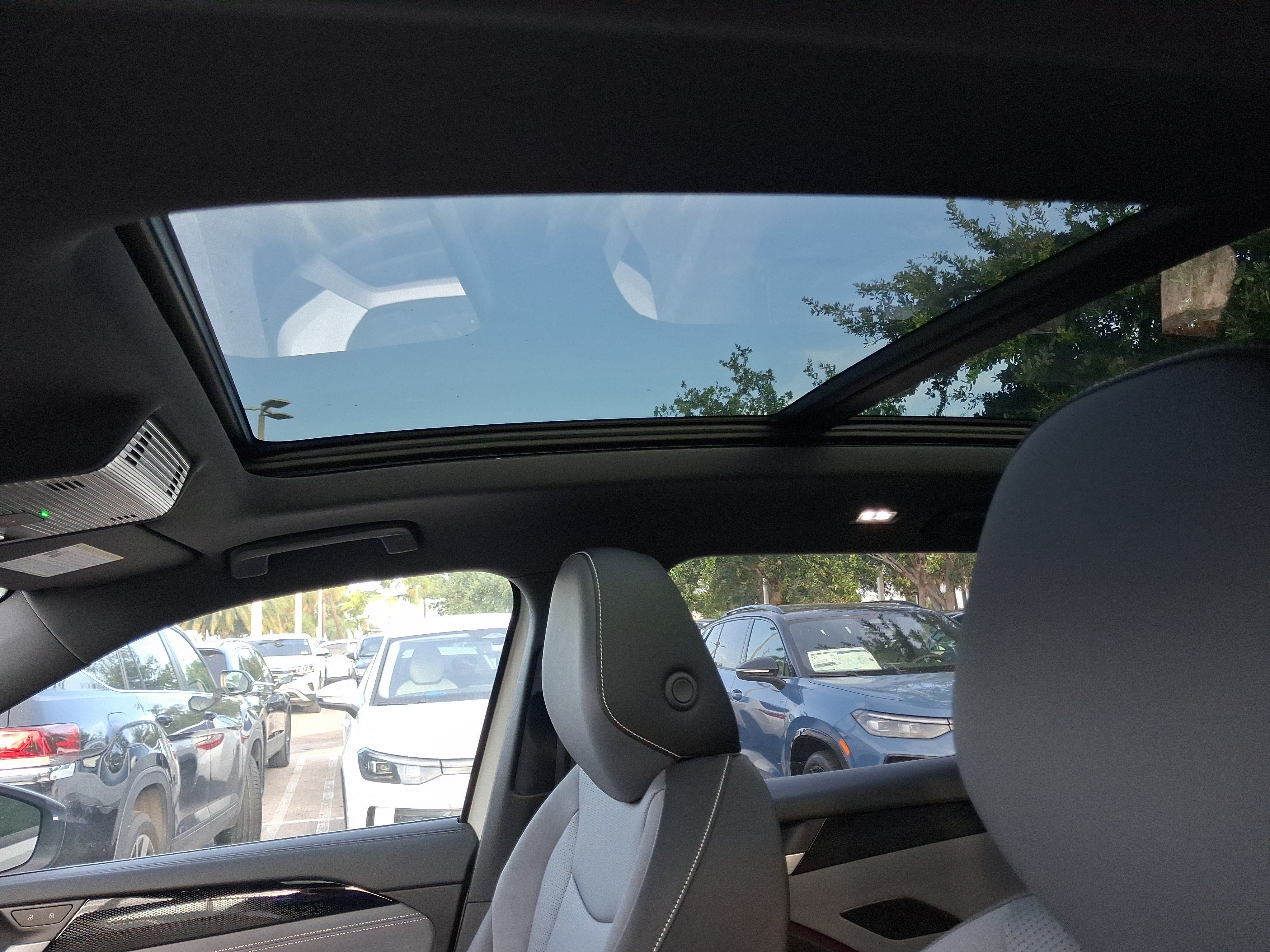 New 2026 Silver Volkswagen 2.0T SE R-Line Black image 8