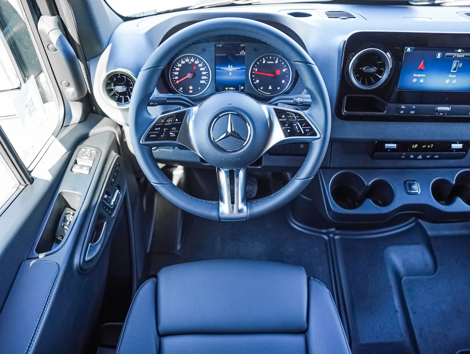 New 2026 Obsidian Black Mercedes-Benz  image 17