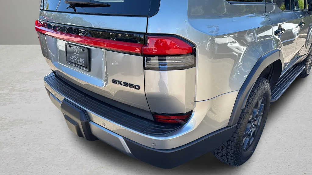 Used 2024 Silver Lexus 550 Overtrail+ image 12