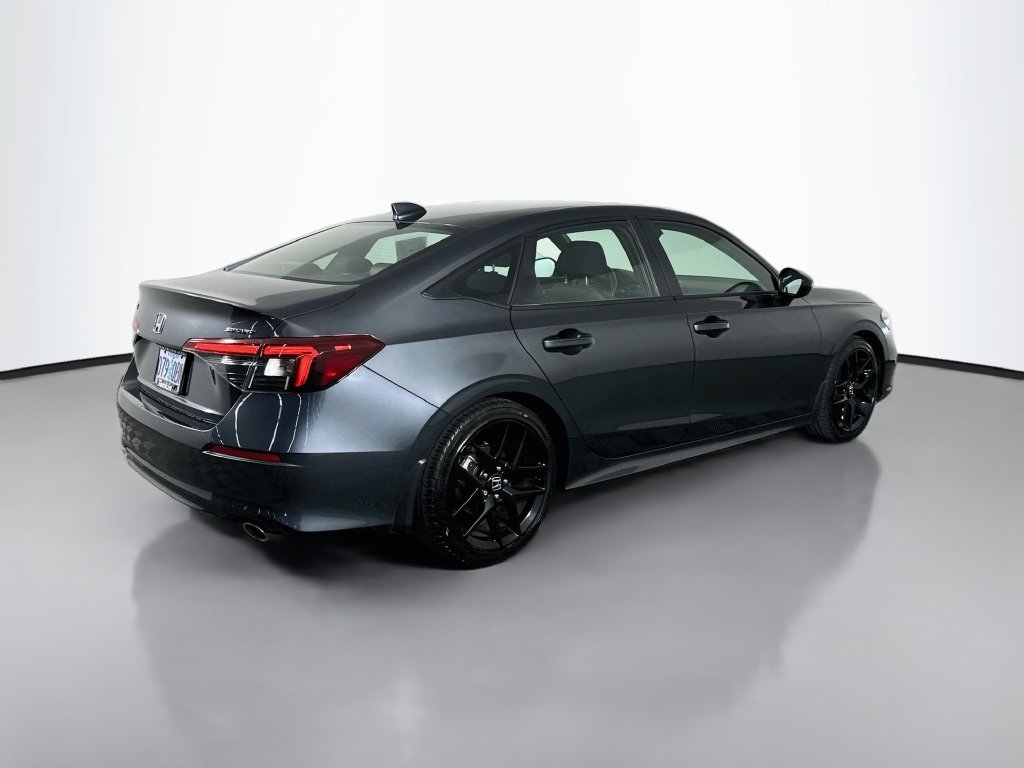 Used 2025  Honda Sport image 8