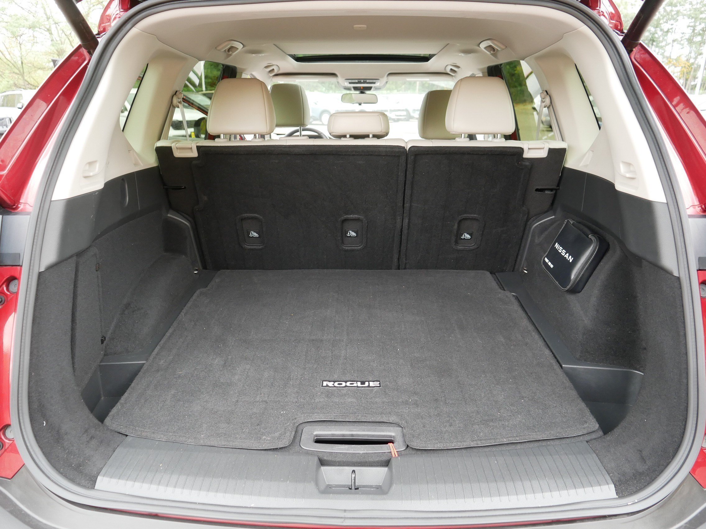 Certified Used 2023 Scarlet Ember Tintcoat Nissan SV image 18