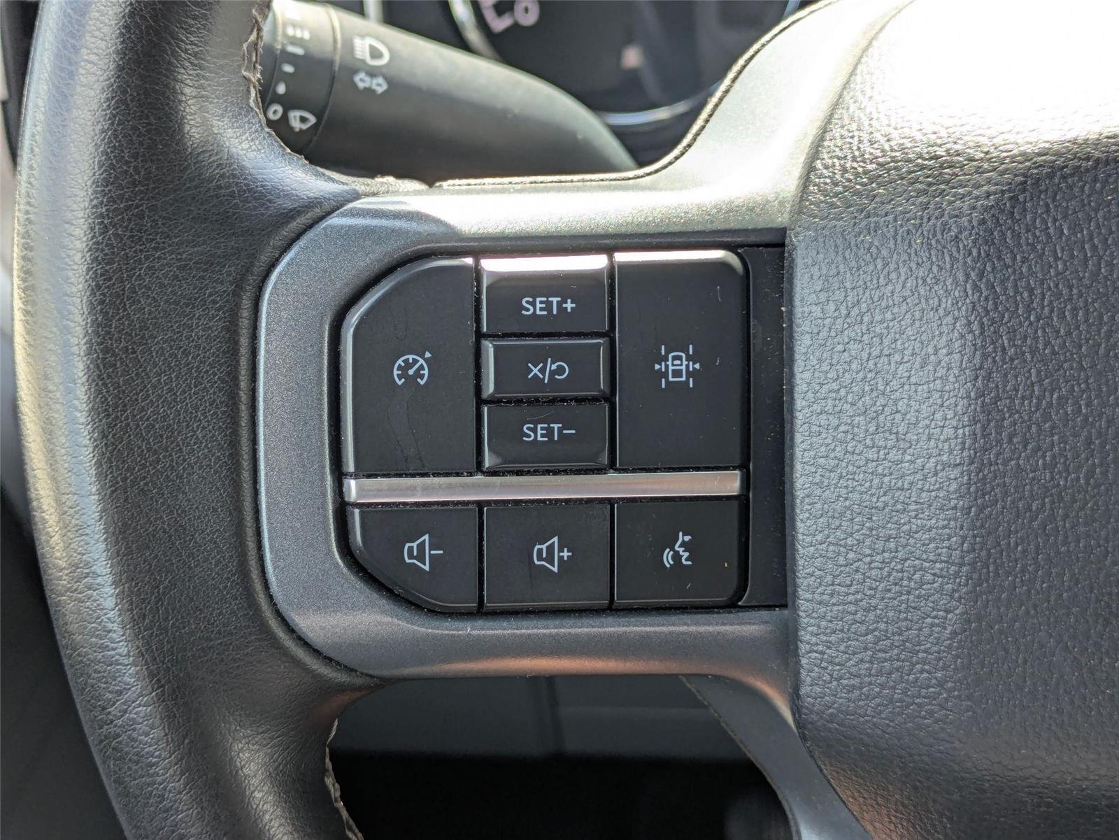 Used 2023 Antimatter Blue Metallic Ford XLT image 17
