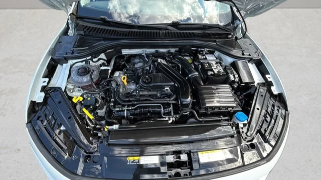 Used 2025  Volkswagen S image 31