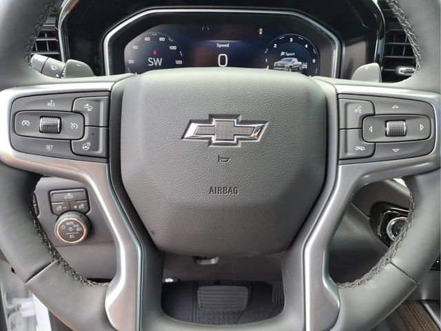 New 2026 Summit White Chevrolet RST image 11