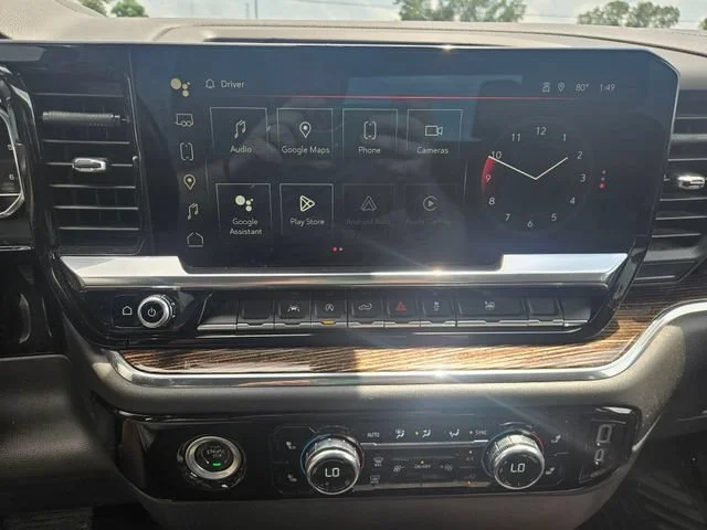 Used 2022 Onyx Black GMC SLE image 18