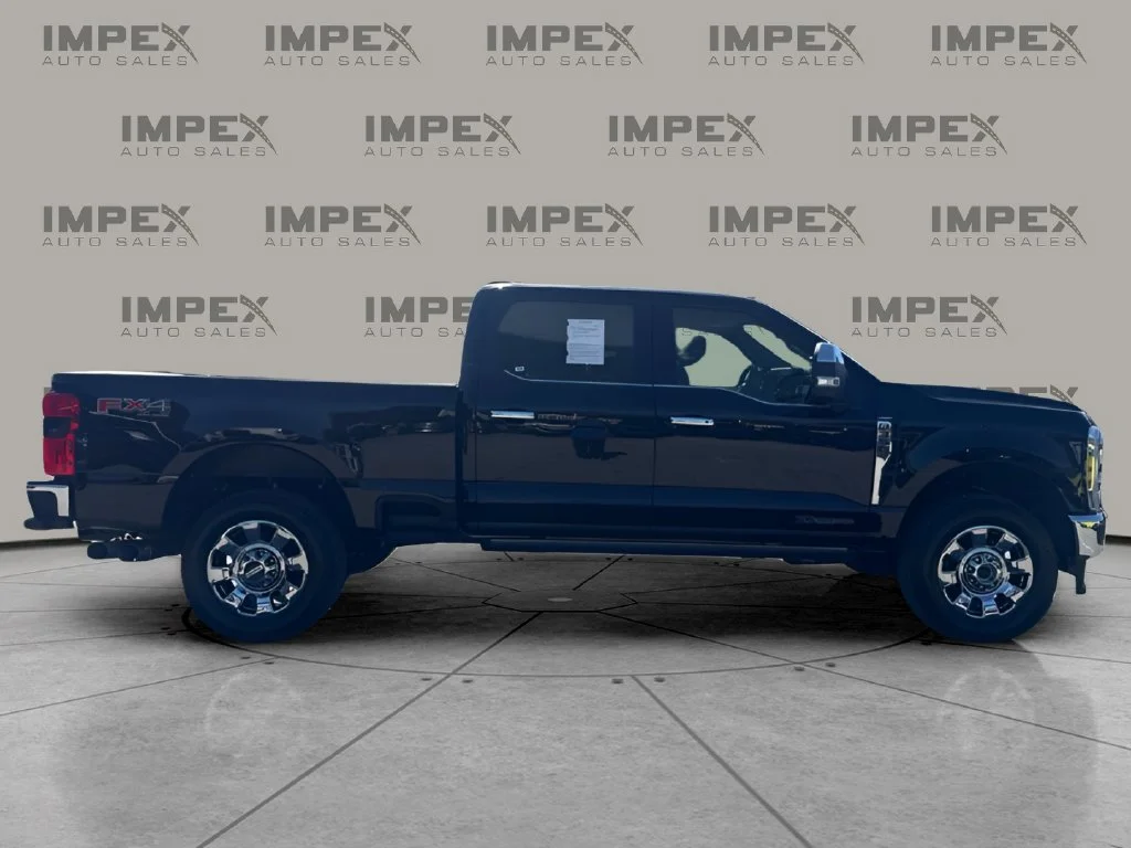 Used 2025 Black Ford Lariat image 6