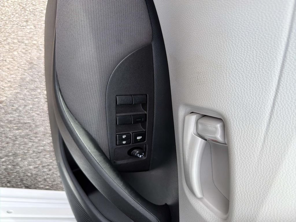 Used 2025 White Toyota LE image 18