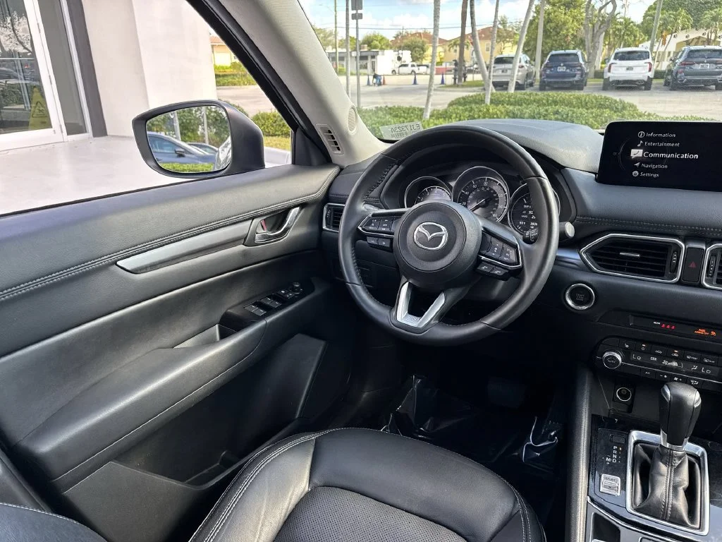 Used 2024 Quartz Metallic Mazda 2.5 S Preferred Package image 21