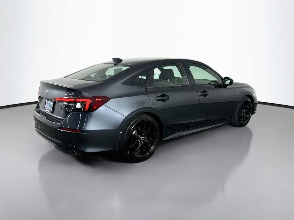 Used 2025 Gray Honda Sport image 8