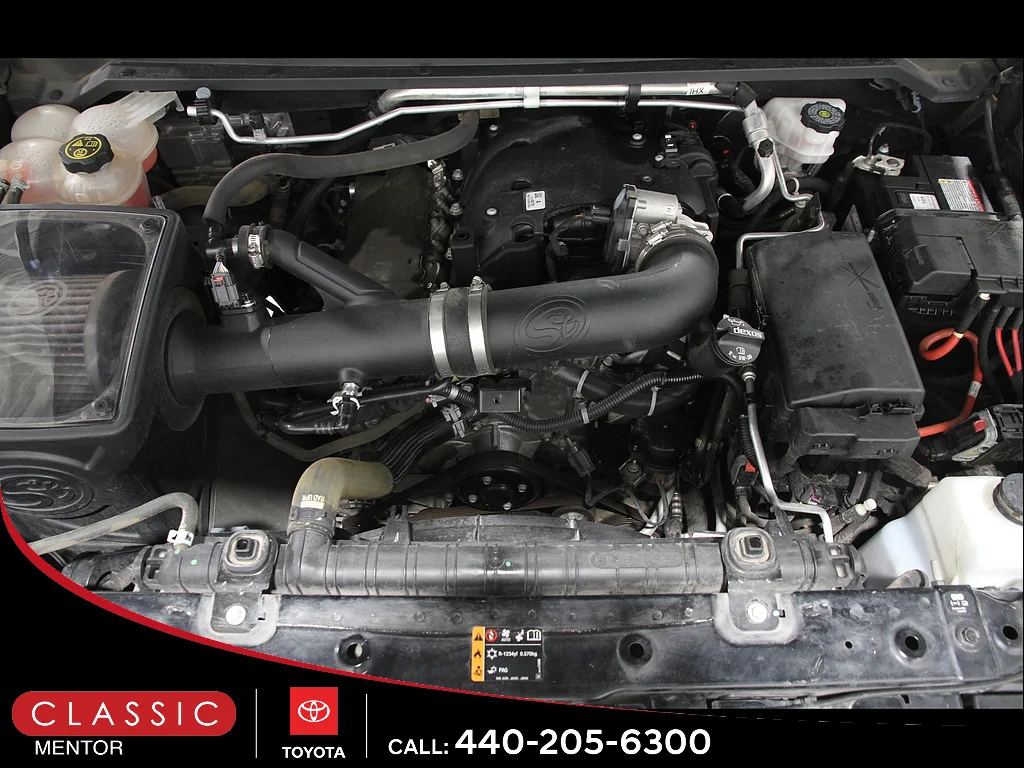 Used 2021 Black Chevrolet ZR2 image 22