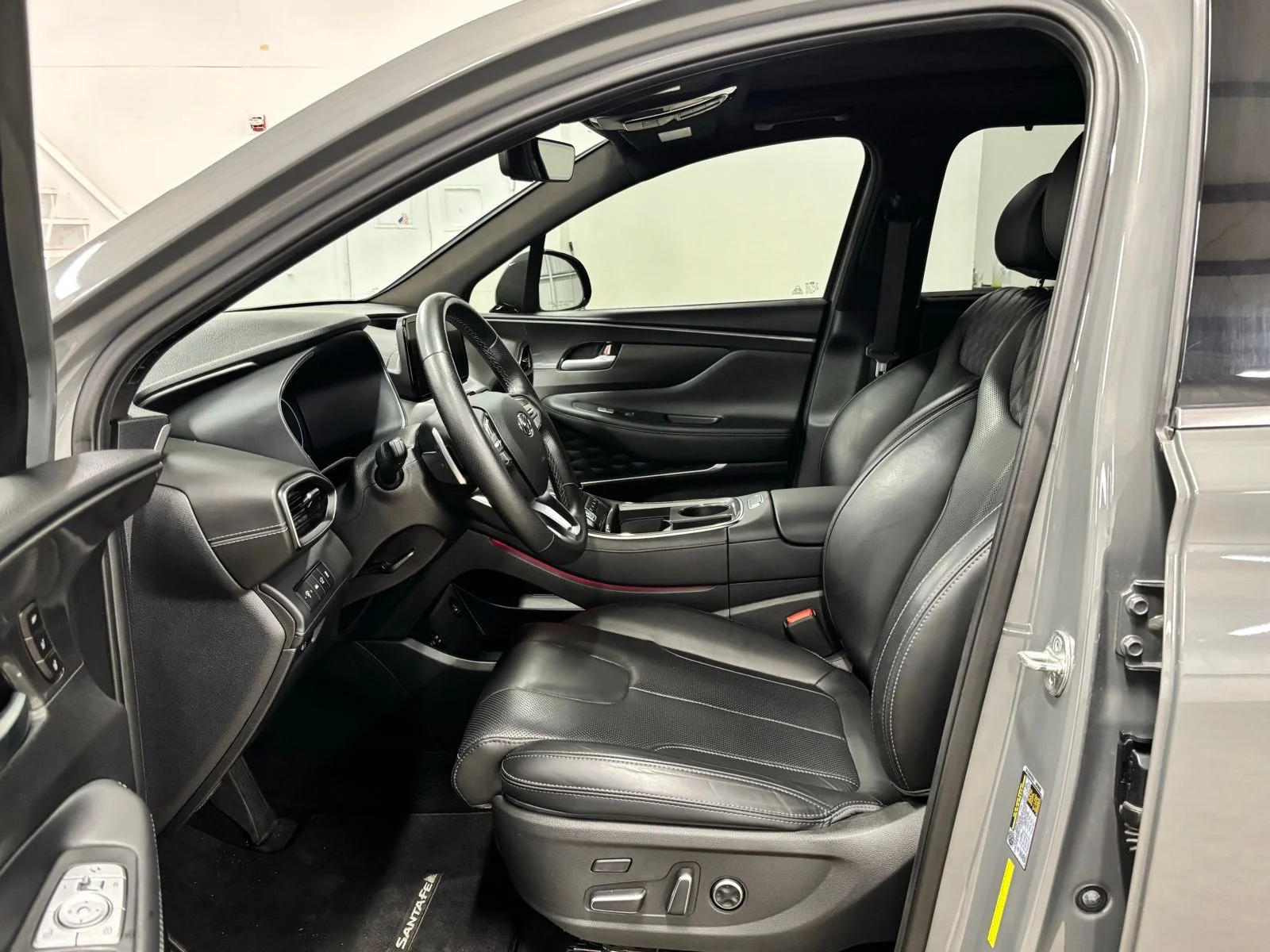 Used 2022 Gray Hyundai Calligraphy image 16