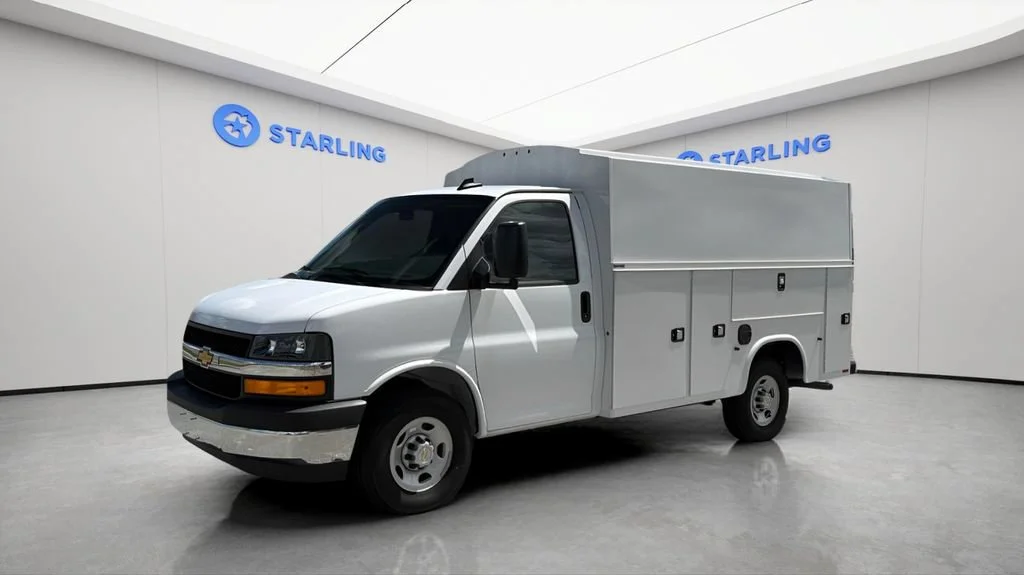 New 2026 Summit White Chevrolet 1WT image 1