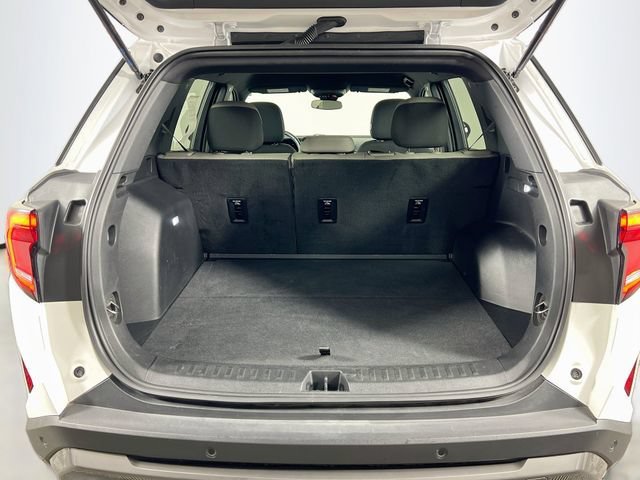 Used 2026 Summit White GMC Elevation image 26