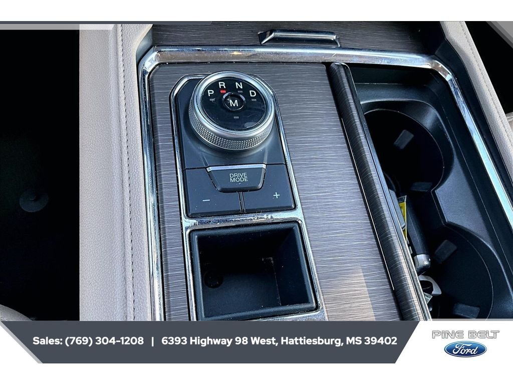 Used 2024 Iconic Silver Metallic Ford Limited image 23