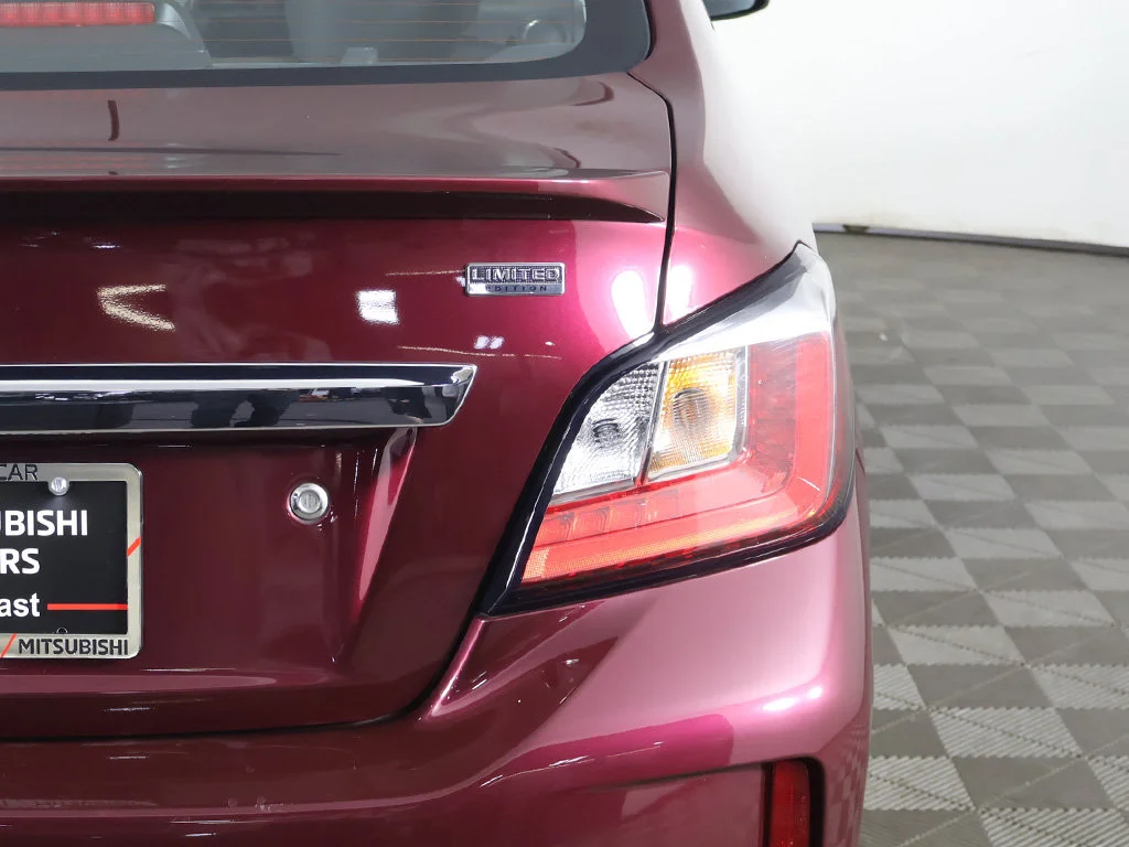 Used 2024 Red Mitsubishi LE image 14