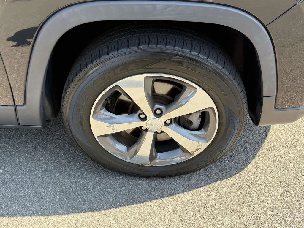 Used 2019 Black Jeep Limited image 13