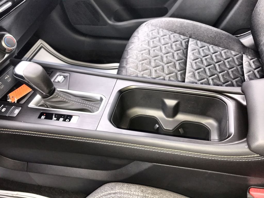 2025 Nissan Kicks SV AWD - Photo 19
