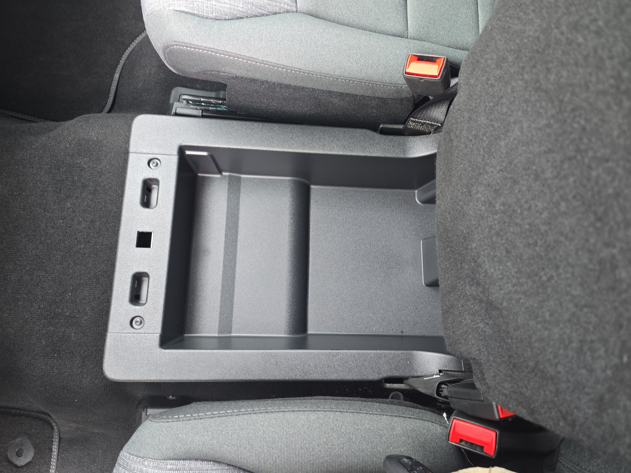 Used 2026 White Ford 3S image 27