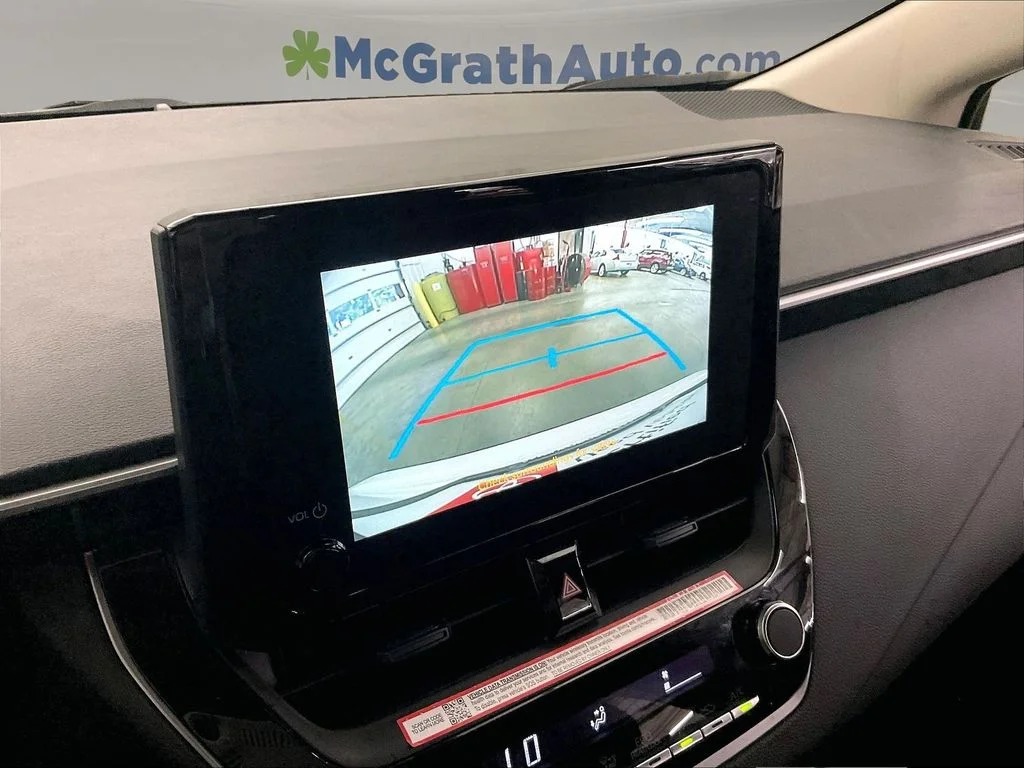 Used 2026 White Toyota LE image 25