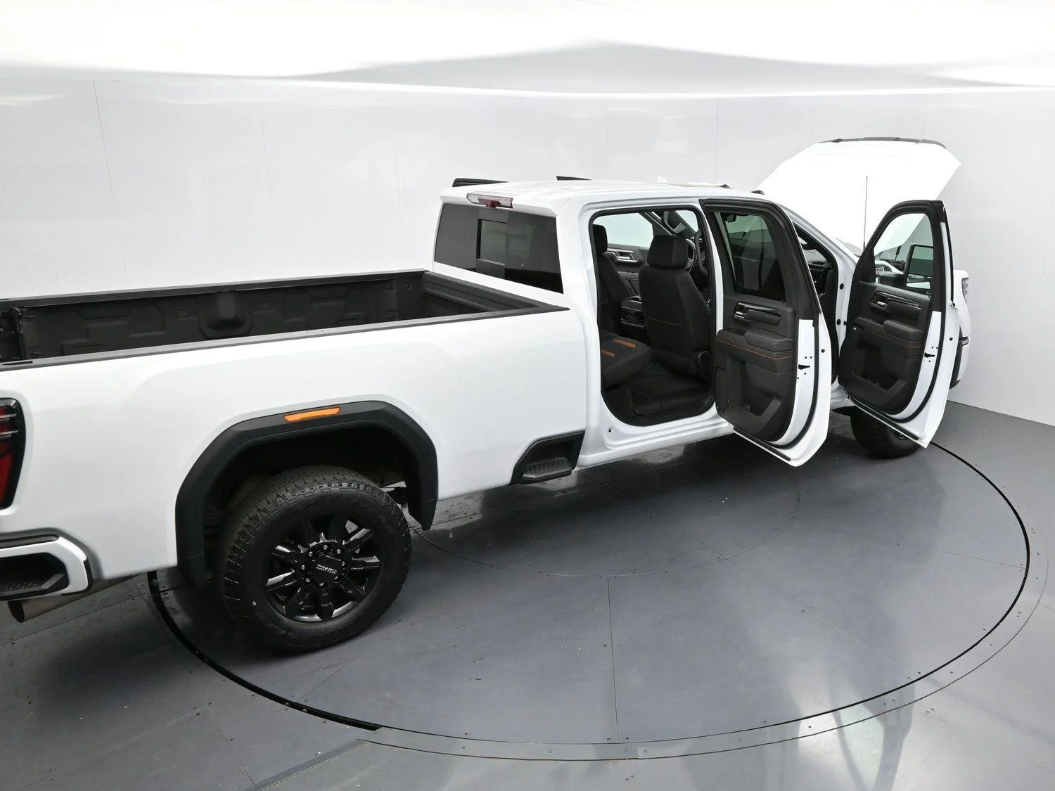 Used 2024 Summit White GMC AT4 image 42