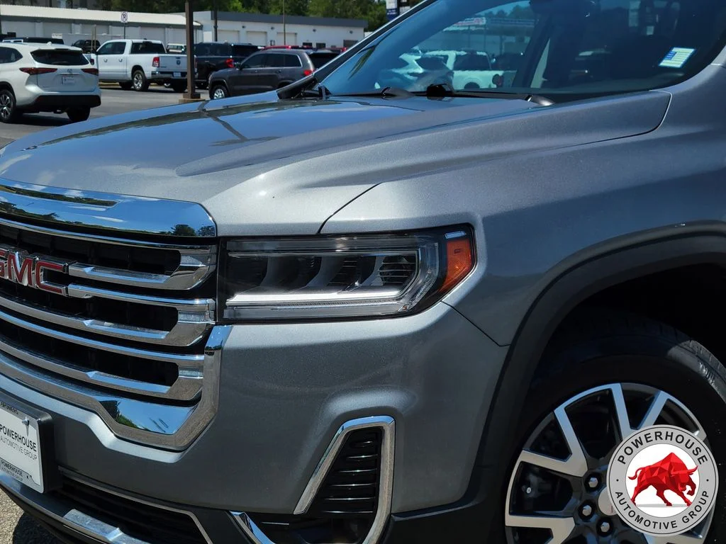 Used 2023 Silver GMC SLT image 11