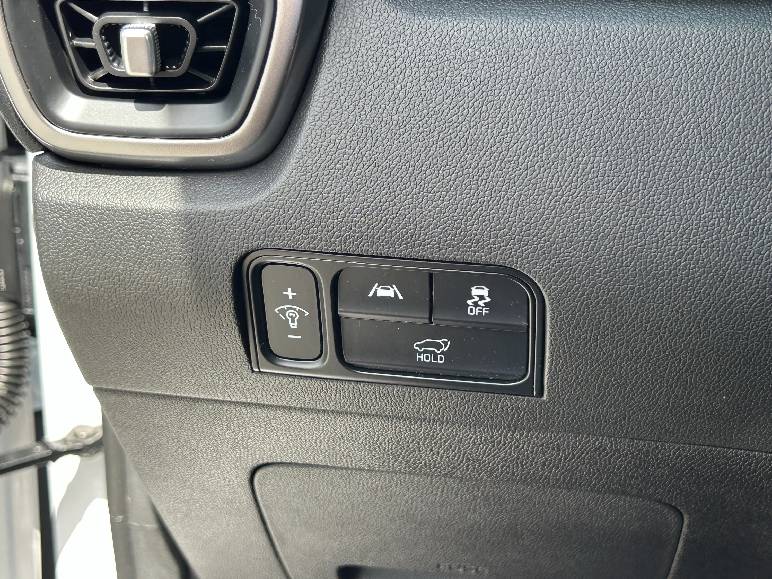 Used 2023 Glacial White Pearl Kia EX image 30