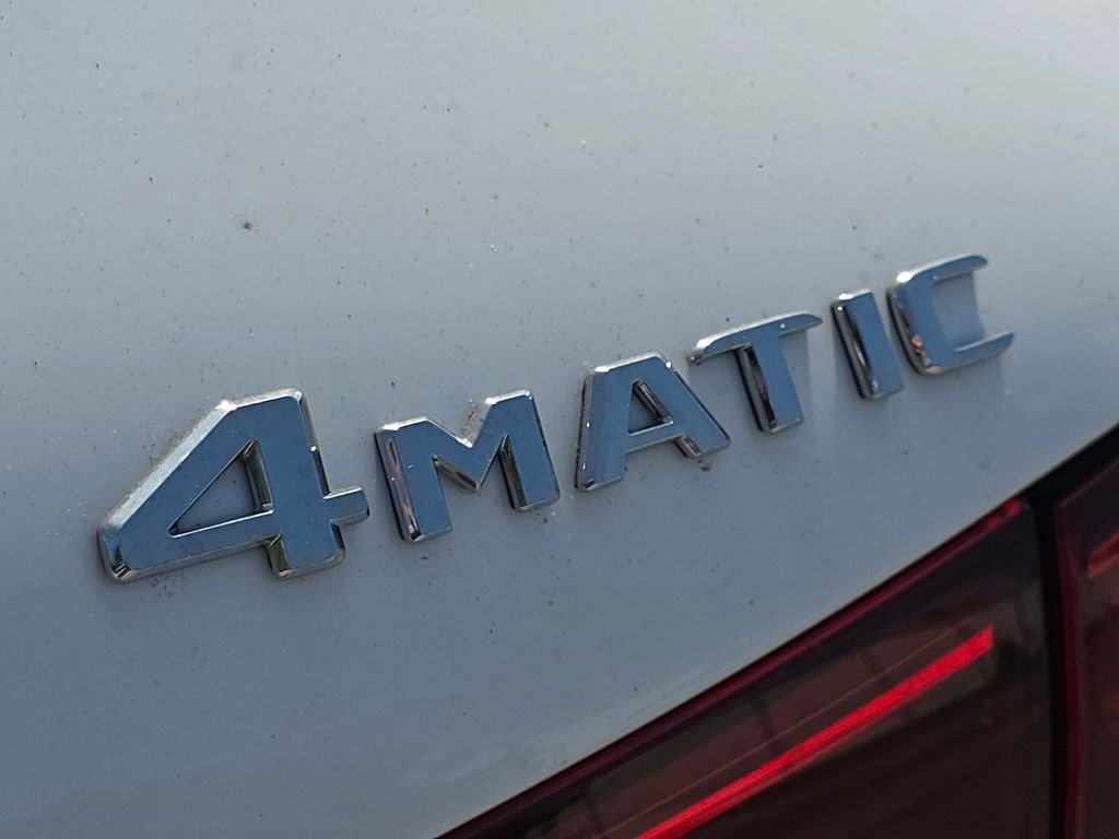 New 2026 Polar White Mercedes-Benz GLA 250 image 3