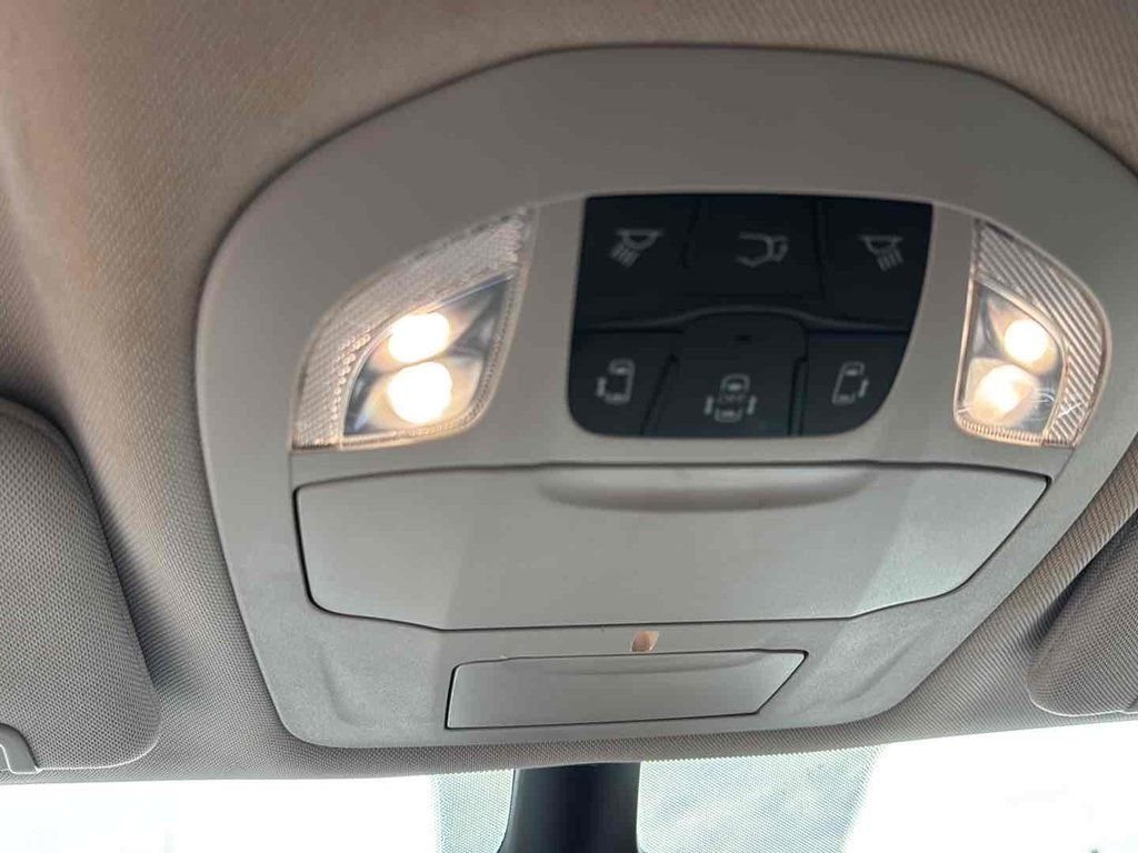 Used 2023 White Chrysler Touring L image 36
