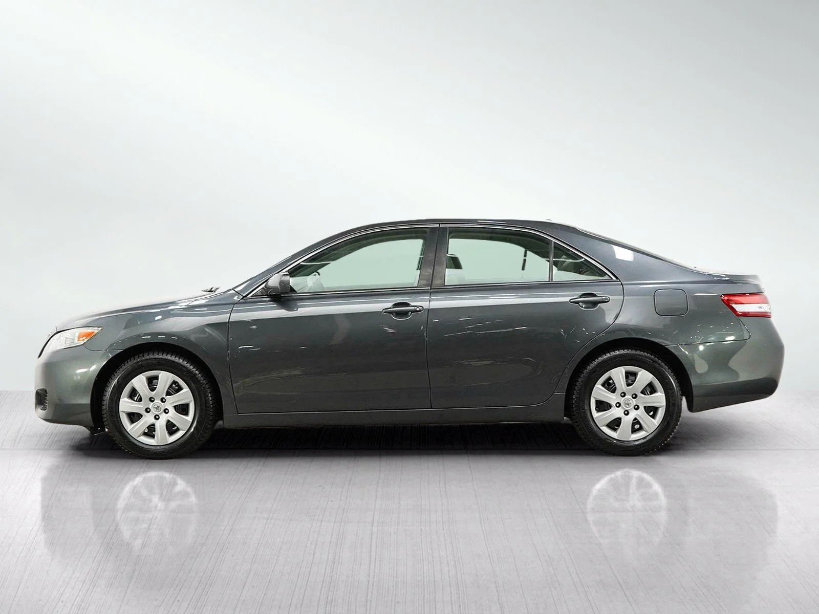 Used 2011 Toyota Camry LE with VIN 4T1BF3EK2BU740417 for sale in Burnsville, Minnesota