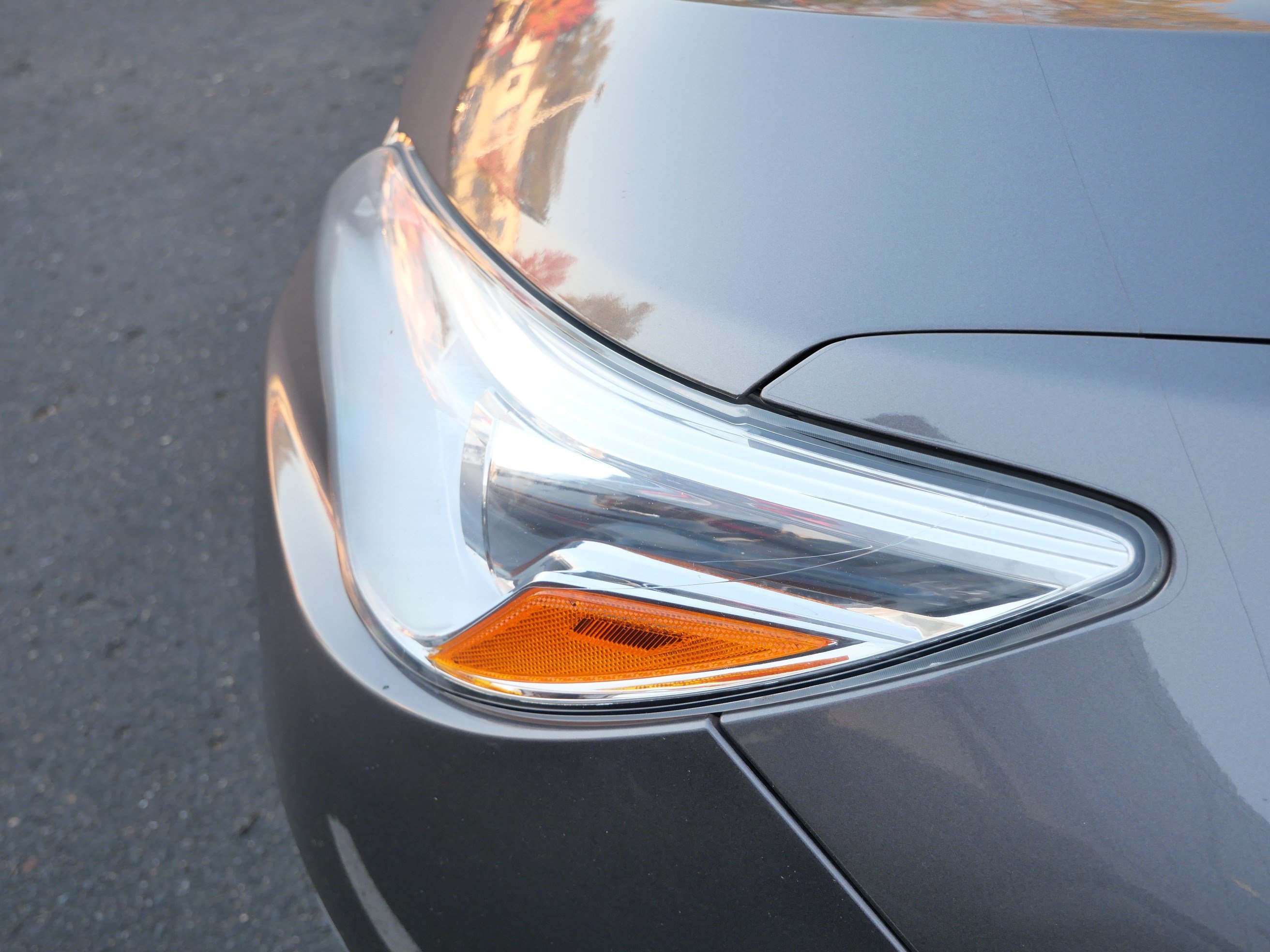 Used 2015 Predawn Gray Mica Toyota LE image 8